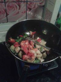 家常菜土豆烧牛肉做法图解4)