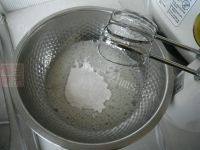 自己做的可可蛋糕卷做法图解5)