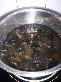 别致的炒木耳做法图解1)