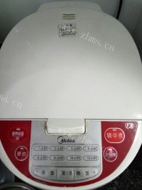 好吃的冬菇焖鸡做法图解6)
