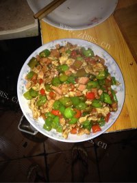 家常菜辣椒炒鸡蛋