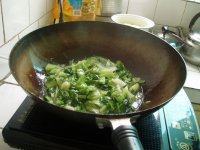 色味俱佳的炒生菜