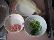 美味的瘦肉米粉做法图解1)