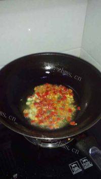 诱人的四季豆炒肉做法图解4)