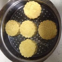 唇齿留香的南瓜饼做法图解8)