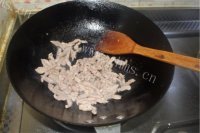 美味营养的鱼香肉丝做法图解2)