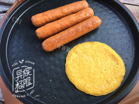 美味的黄金香肠卷做法图解11)