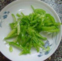 妈妈教我做青椒土豆丝做法图解4)