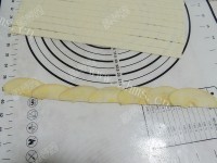 自制玫瑰苹果卷做法图解11)