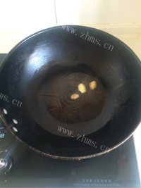 家常菜京酱肉丝做法图解3)