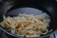 好吃的凉拌豆皮做法图解4)
