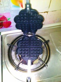 自制奶香华夫饼做法图解6)