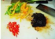 色泽不错的香菜牛肉丝做法图解2)