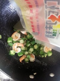 DIY秋葵炒虾仁做法图解10)
