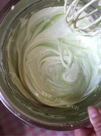 美味的抹茶芝士蛋糕做法图解12)