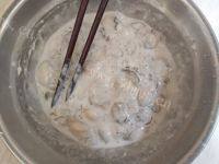 美味的海蛎豆腐汤做法图解3)