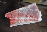 家常菜萝卜干炖肉做法图解1)