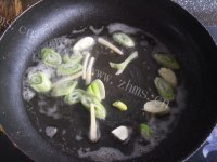 美味营养的水煮鱼做法图解8)
