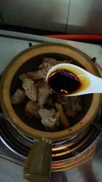 养生菜梅子排骨做法图解2)