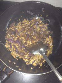 家常菜肉末茄子做法图解5)