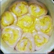 自制紫薯椰蓉面包做法图解8)