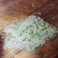 美味的白菜肉包做法图解5)