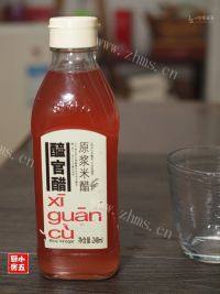 自制玫瑰醋做法图解8)