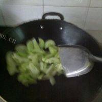DIY美食-黄瓜炒蛋做法图解8)