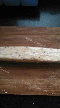 很有食欲的蔓越莓饼干做法图解7)