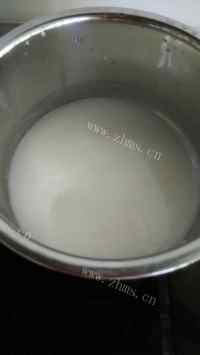 好吃的杏仁豆腐做法图解4)