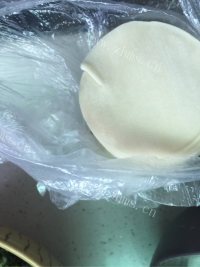 口感不错的荠菜鲜肉饺子做法图解5)