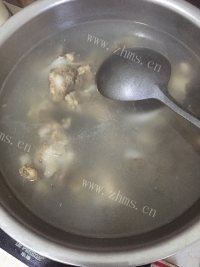 色泽鲜亮的清汤火锅做法图解1)