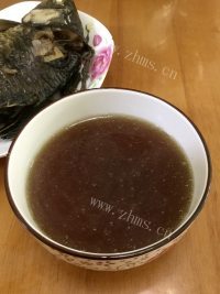 绵茵陈鲫鱼汤做法图解8)
