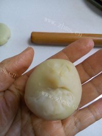 红豆沙菊花酥做法图解20)