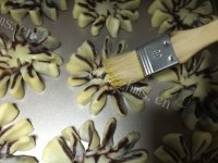 营养丰富的豆沙菊花酥做法图解13)