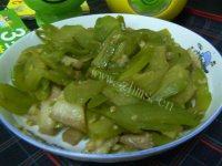 家常菜肉片炒苦瓜