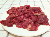 好吃的牙签牛肉做法图解1)