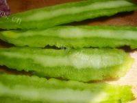 「DIY美食」清炒苦瓜做法图解3)