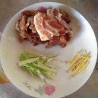 家常菜豆角炒肉做法图解2)