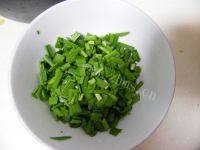 自己做的韭菜蛋炒饭做法图解1)