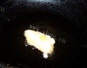 美味的新奥尔良炸鸡翅做法图解8)