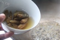 诱人的泡椒牛蛙做法图解11)