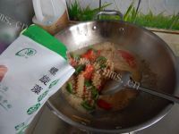 家常菜彩椒炒鱿鱼做法图解10)