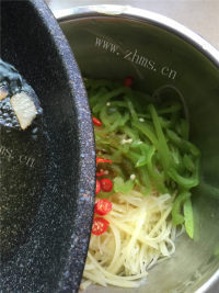 家常菜凉拌酸辣土豆丝做法图解8)