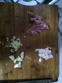 美味营养的肉末茄子做法图解2)