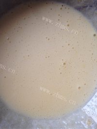 自制虎皮蛋糕卷做法图解6)