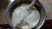 自制椰奶戚风蛋糕做法图解7)