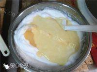自制戚风蛋糕做法图解6)