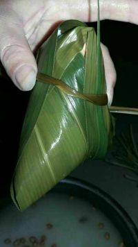 美味的包粽子