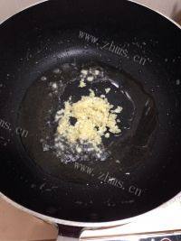 家常菜蒜香排骨做法图解8)